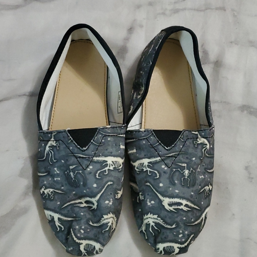 Women's Dinosaur Shoes